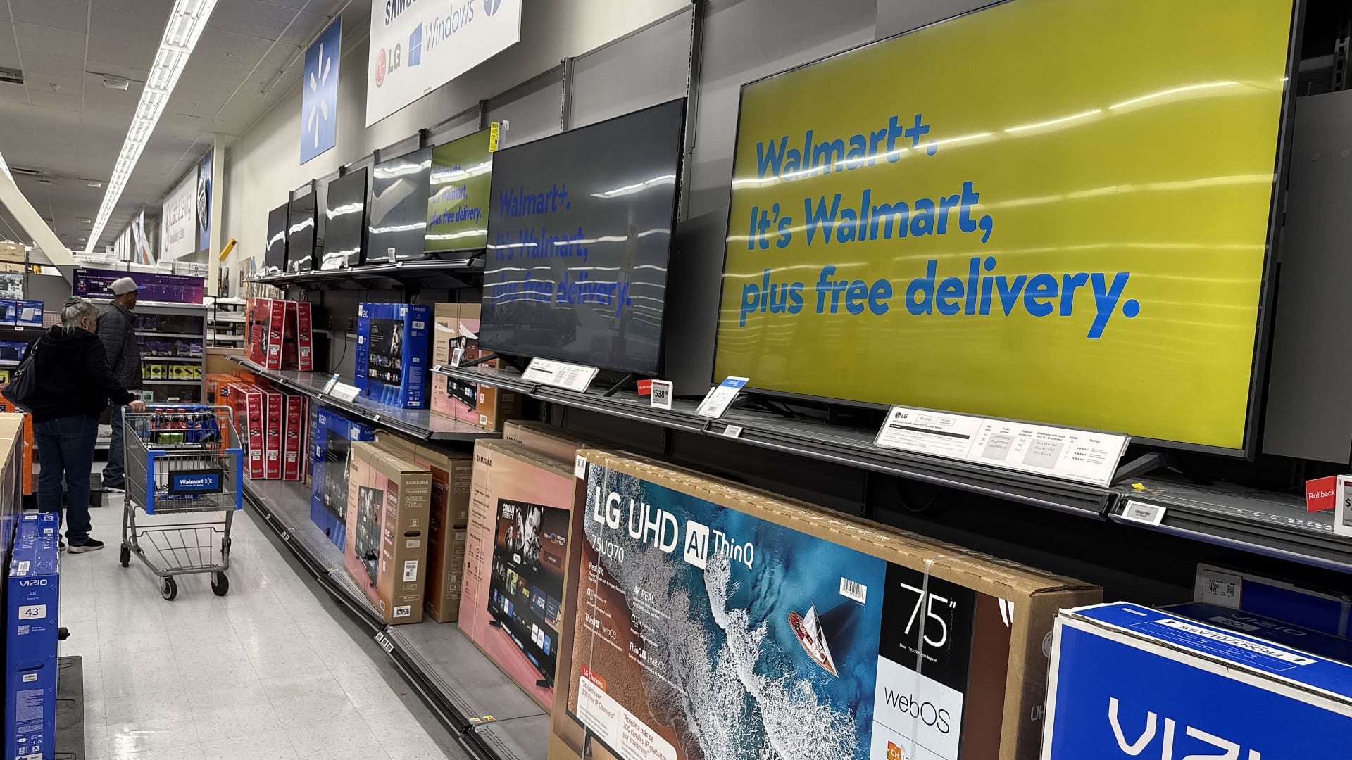 10 things to watch in the stock market Thursday including Walmart earnings and rate cut hopes