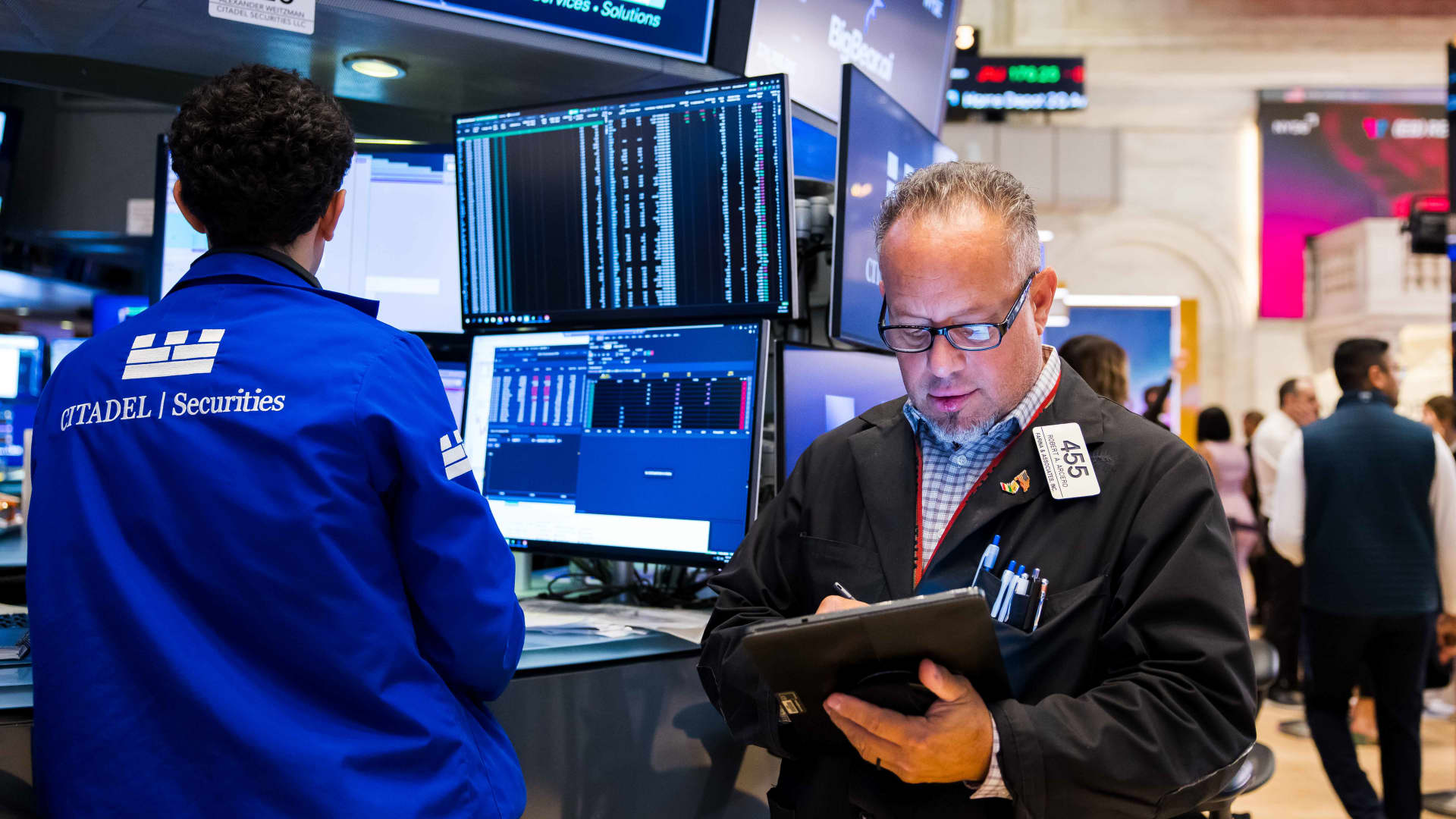 Stock market today: Live updates