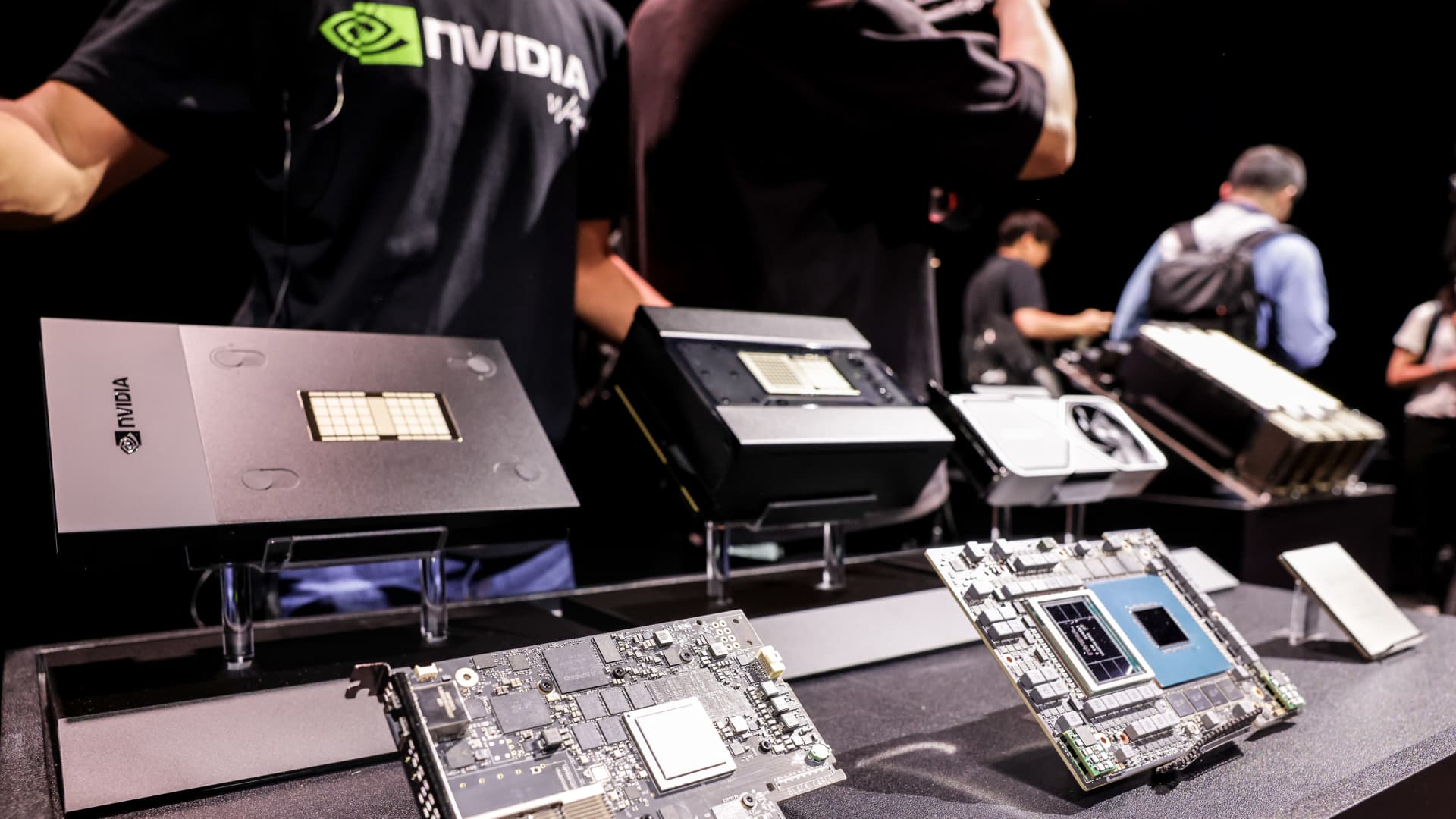 European markets on Weds Aug. 27: French politics, Nvidia earnings