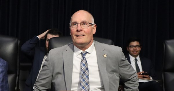 U.S. lawmakers introduce bill to foster defense tech cooperation with Taiwan