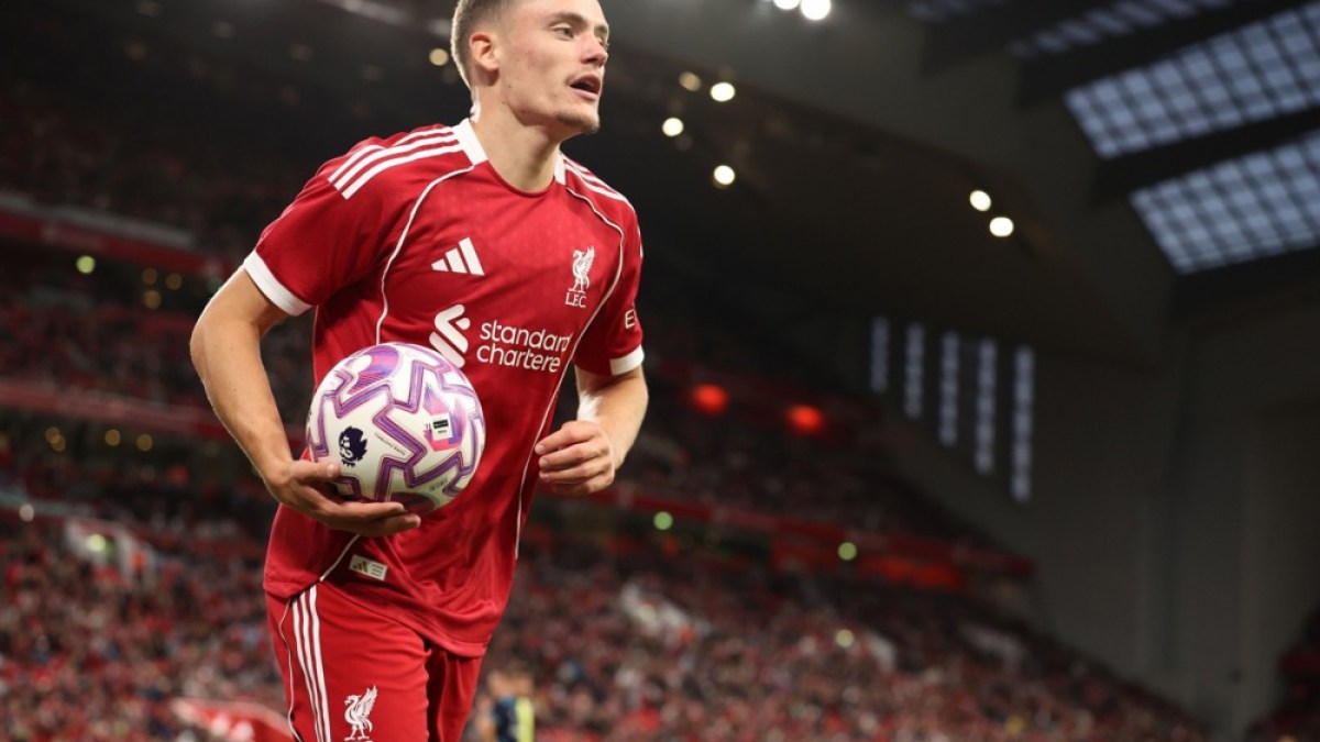 Premier League breaks record summer transfer spending figures | Football News