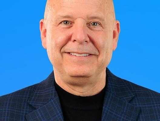 When a CEO Picks Up the Phone: How Jeff Bezos and Bill Gates Learn About Customer Experience