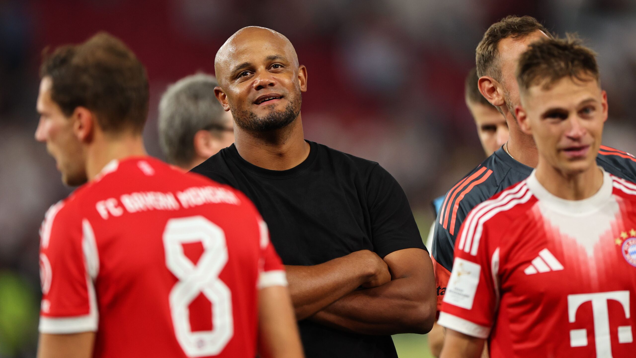Bayern Munich head coach Vincent Kompany celebrates