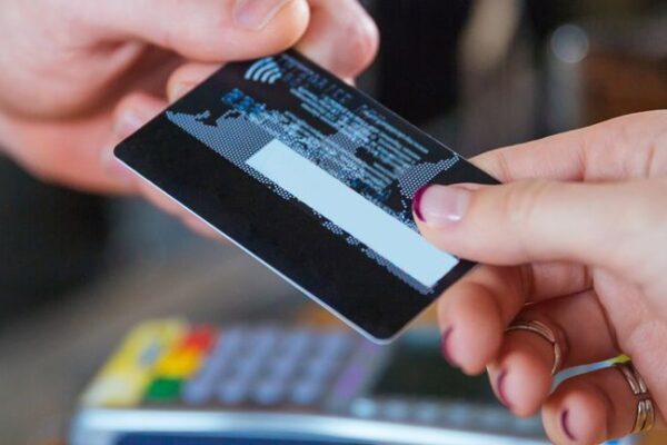Assessing Valuation After New Credit Union Partnership and $600M Capital Raise