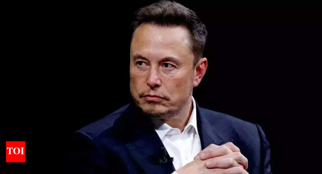 Elon Musk issues chilling warning: This country will lose 1 million people by 2025 |