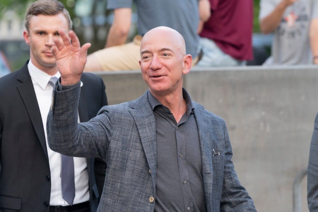 Jeff Bezos Once Said Great Leaders Need More Sleep, Not More Hours — Amazon Founder Then Explained His Point Using This Warren Buffett Rule