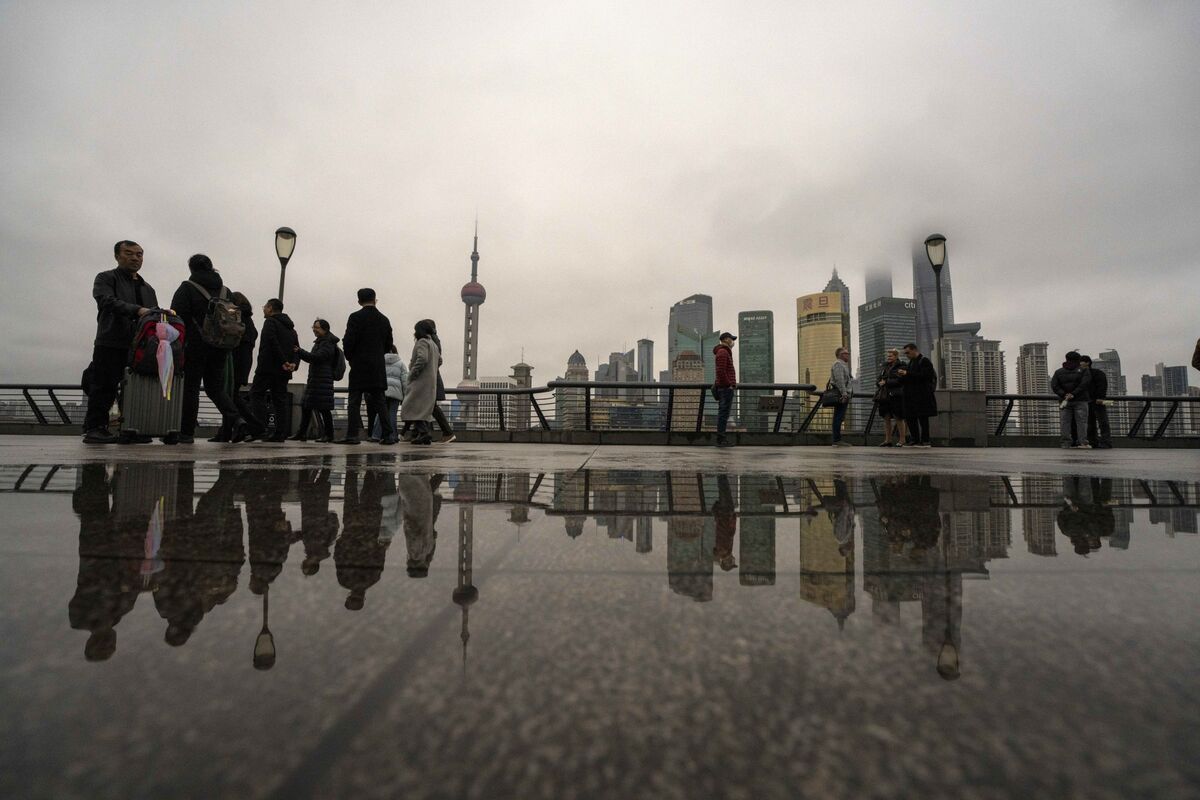 China’s $11 Trillion Stock Market Is a Headache for Both Xi and Trump