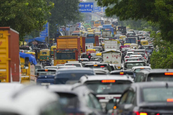 UK parking rules: New UK parking rules kick in today — drivers risk £100 fines if they don’t follow them