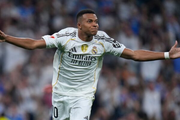 Mbappé converts penalty kick as Real Madrid beats Osasuna 1-0 in Spanish league opener