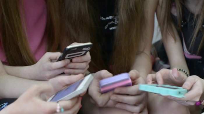 Are Cell Phones in School a Necessary Tool or Major Distraction?