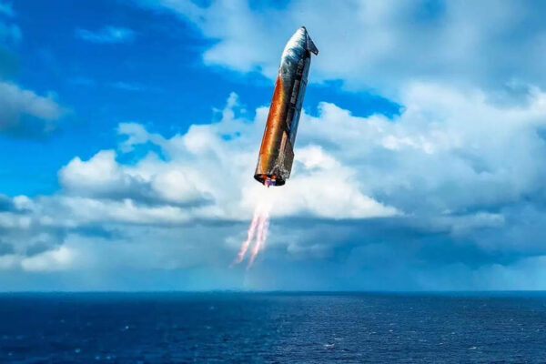It’s not a movie, it’s SpaceX: Elon Musk shares stunning visuals of reusable Starship splashdown | It's not a movie, it's SpaceX: Elon Musk shares stunning visuals of reusable Starship splashdown |