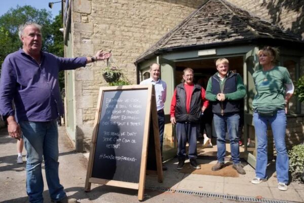Jeremy Clarkson slammed by fans for controversial pub change