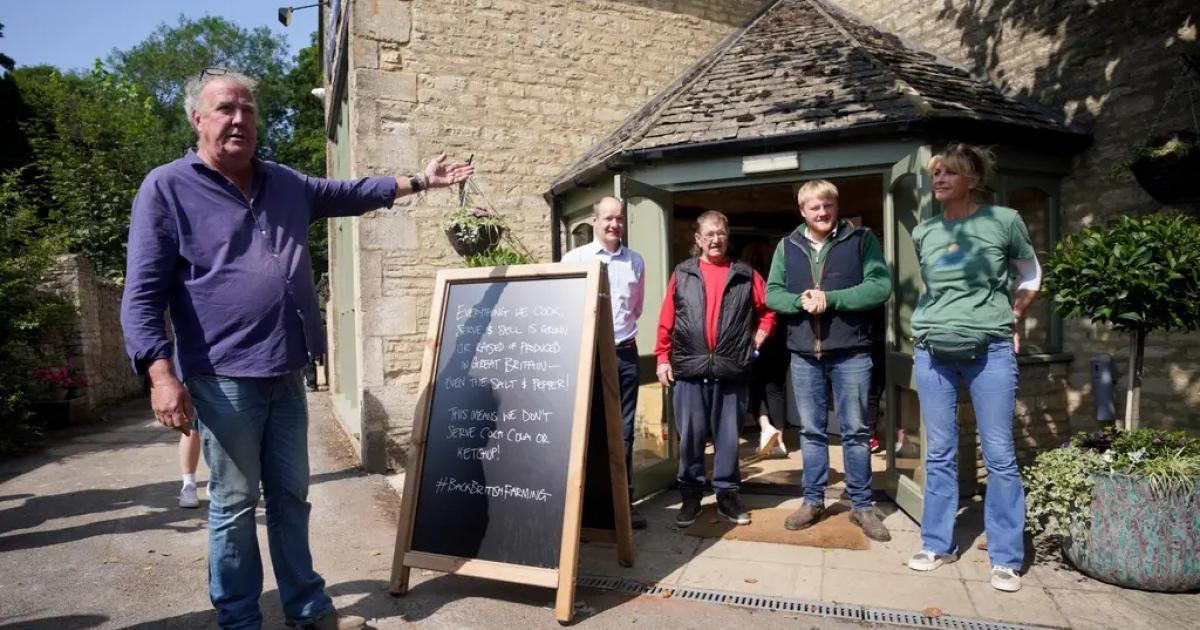 Jeremy Clarkson slammed by fans for controversial pub change