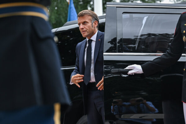 Live Updates: Trump Says U.S. Won’t Send Peacekeeping Troops to Ukraine