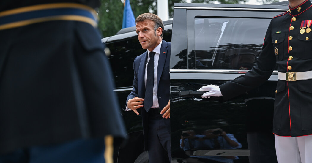Live Updates: Trump Says U.S. Won’t Send Peacekeeping Troops to Ukraine