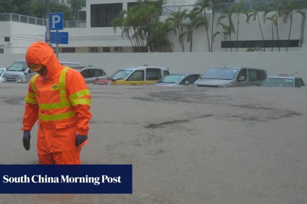 ‘Extreme conditions’ notice not a stop-work order, Eric Chan tells Hongkongers