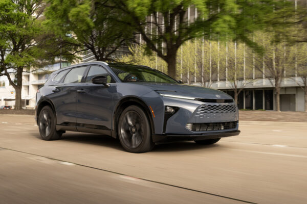 Toyota Launches Luxurious 2025 Crown Signia Lease Offer For August