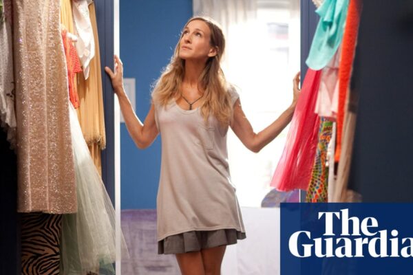 We couldn’t help but wonder ... what was Carrie Bradshaw’s best outfit? | Fashion
