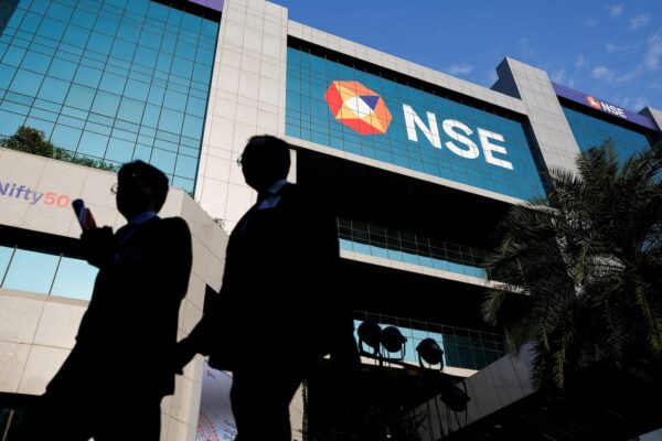 India stock benchmarks set to open higher on proposed Trump-Putin meeting