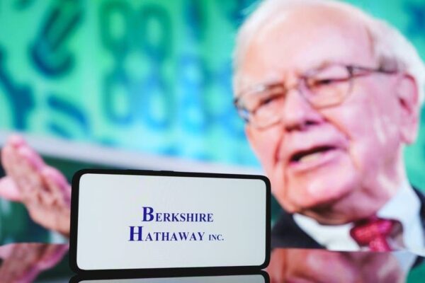Warren Buffett’s Berkshire Hathaway Discloses $1.8 Billion Investments in Nucor, D.R. Horton, and Lennar Warren Buffett's Berkshire Hathaway Discloses $1.8 Billion Investments in Nucor, D.R. Horton, and Lennar