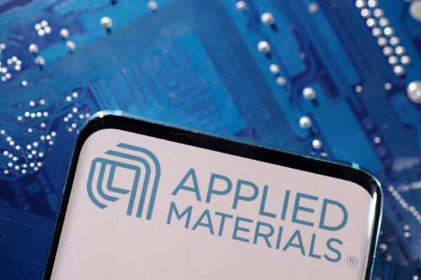 Applied Materials' forecast hit by China pause, export‑license woes; shares down 13%