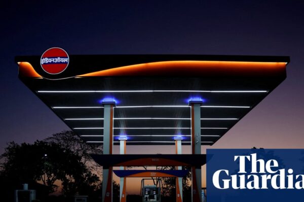 Trump threatens 50% tariffs on India over ties to Russia and Brics bloc | Trump tariffs