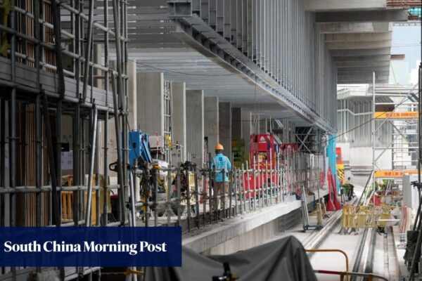 Hong Kong’s MTR Corp tile procurement deal under scrutiny Hong Kong’s MTR Corp tile procurement deal under scrutiny
