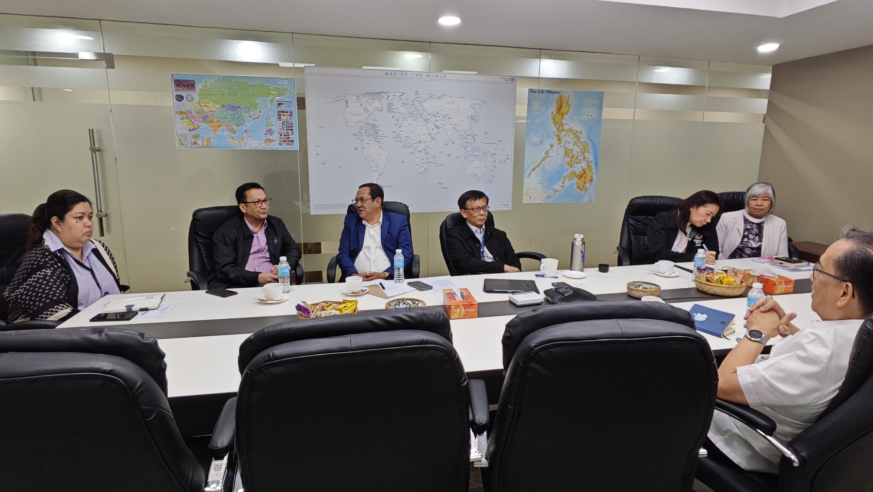 OFWs Reminded: Follow Host Country Laws, Avoid Moonlighting — DMW Chief