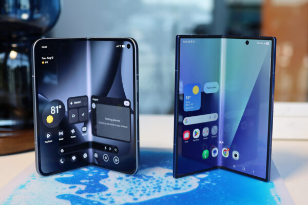 Google Pixel 10 Pro Fold HANDS ON