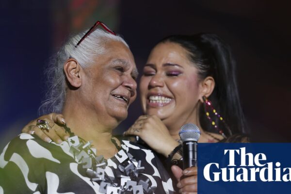 ‘Proud to call this woman my mother’: artist wins National Indigenous fashion award for tribute to daughter Barkaa | Australian fashion