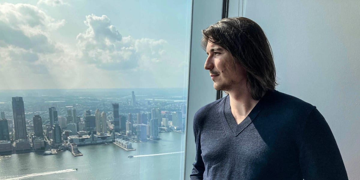 Robinhood CEO Says Zuckerberg and Musk Gave Him Advice on GameStop Crisis