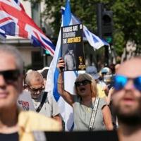 Hundreds march in London against UK recognising a Palestinian state | National