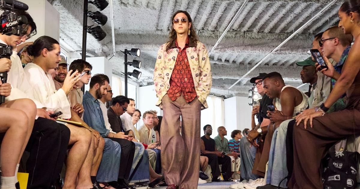 India’s fashion industry makes waves globally