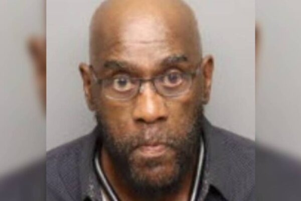 66-year-old man accused of pointing gun at deputies in Canada Road traffic stop