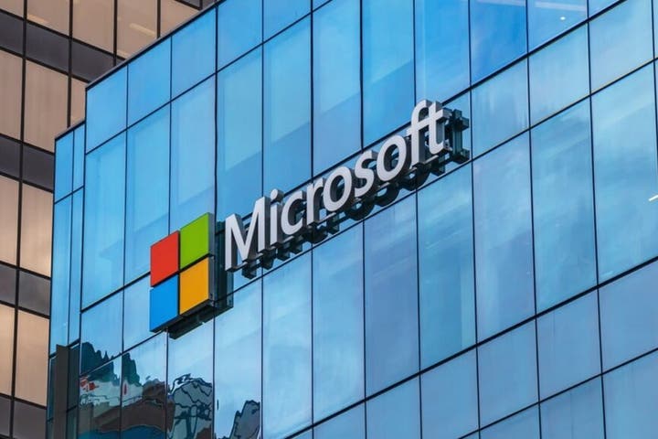 Hundreds Of Microsoft Employees Just Revealed Their Pay — From $111K To $340K — As Company Fights To Keep AI Talent From Meta