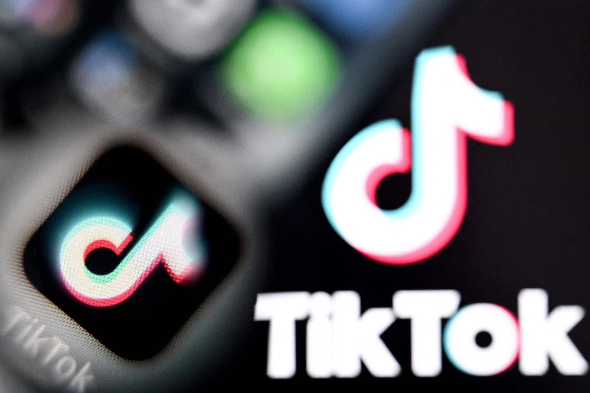TikTok UK shifts to AI moderation, hundreds of jobs at risk