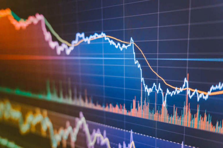 Tech sector's lofty valuations raise bubble fears, Apollo's Sløk says