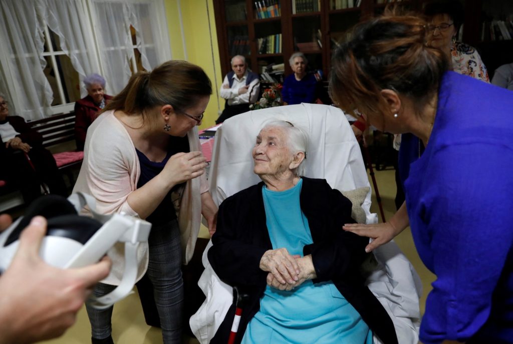 Study reveals simple lifestyle changes could help prevent dementia