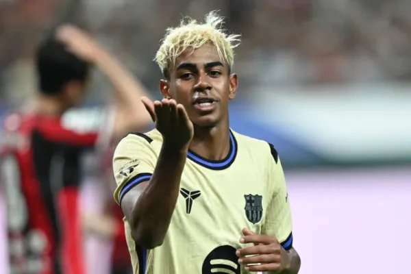 FC Barcelona vs Villarreal in USA? Only one step needed image