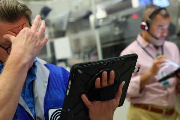 Stock market today: Dow futures turn higher amid recession fears