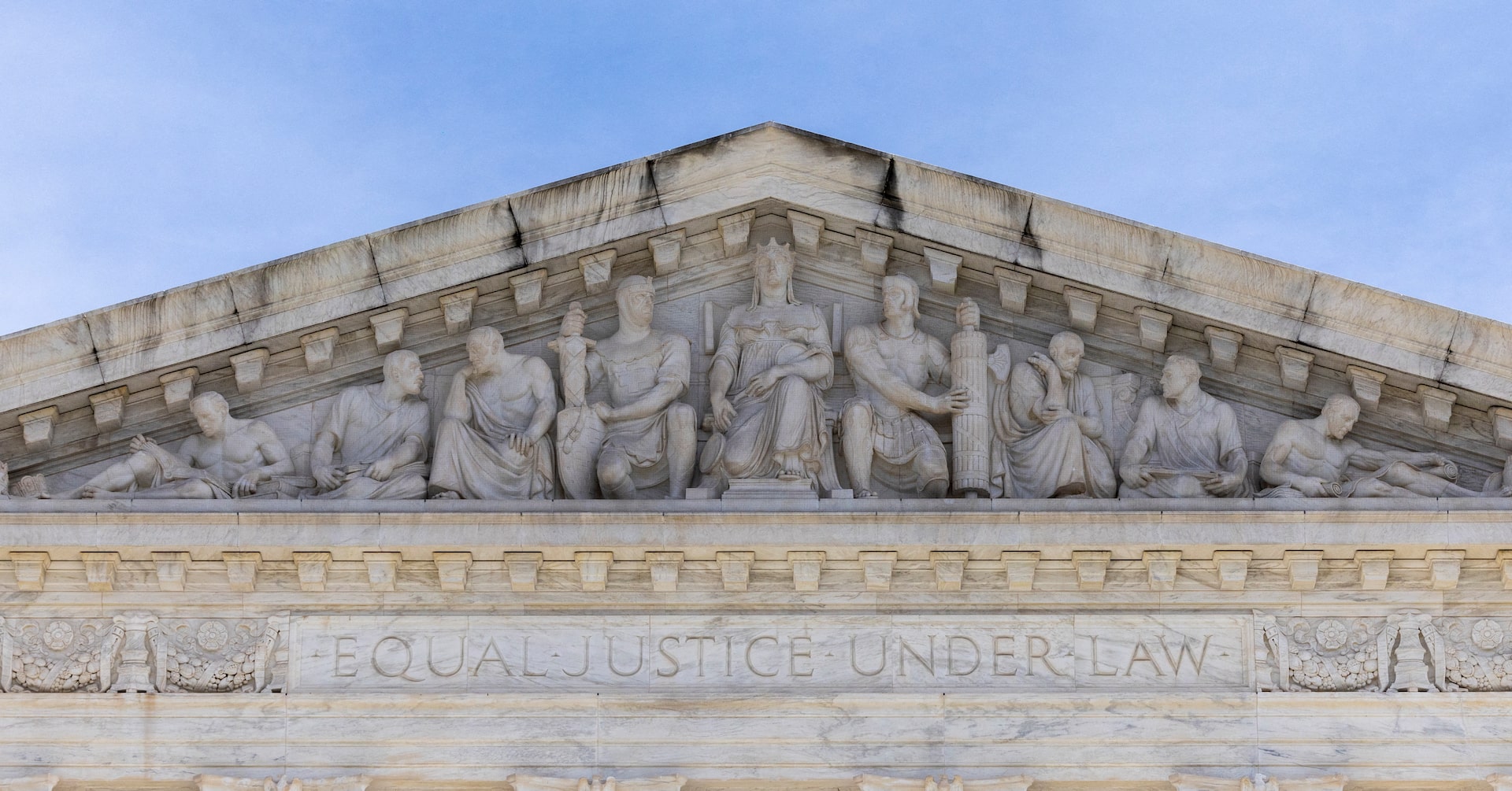 US Supreme Court lets Trump cut diversity-related NIH grants