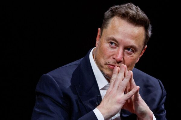 Elon Musk’s stern warning to short sellers after Tesla Senior VP dumps 82% of shares: Here’s what he said Tesla Senior VP dumps 82 per cent of shares, after which Elon Musk issued warning to short sellers.