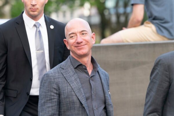 Jeff Bezos‑Backed Slate Truck Launches Under $20K…