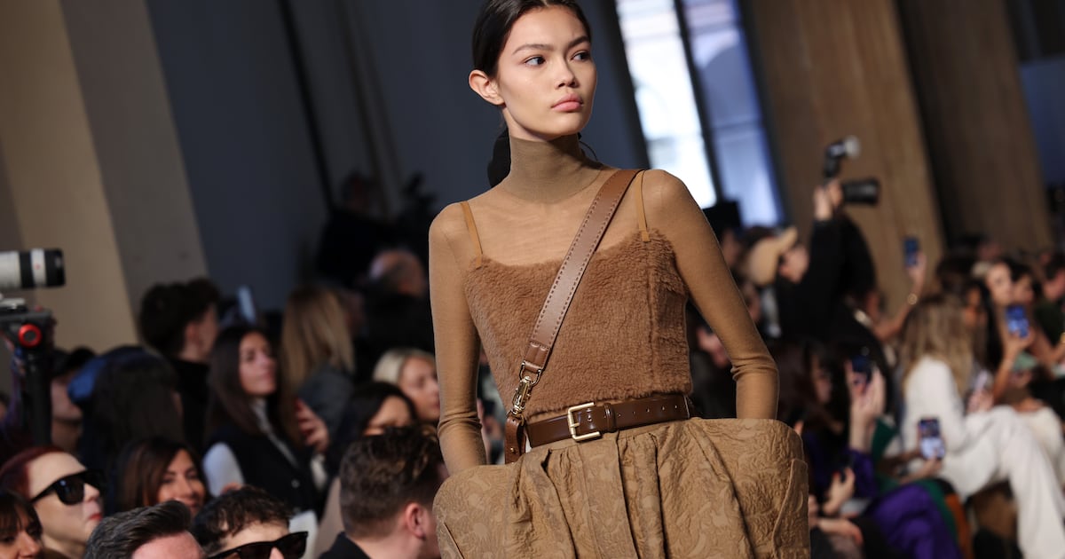 The surprisingly political history of pockets in women's clothing