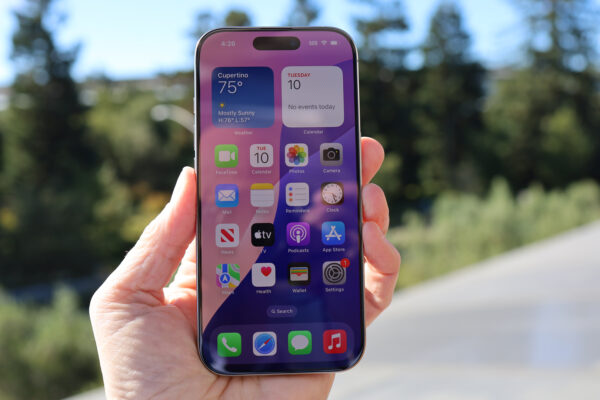 Apple iPhone 16 Pro REVIEW