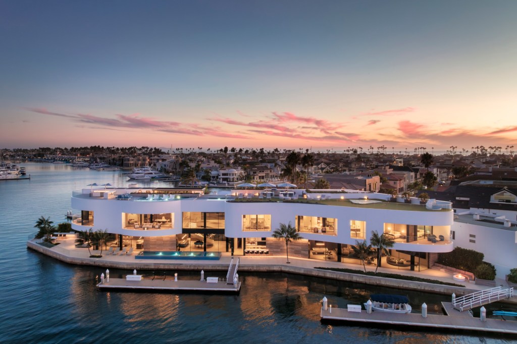 This Coronado Cays mansion to be auctioned in Hong Kong