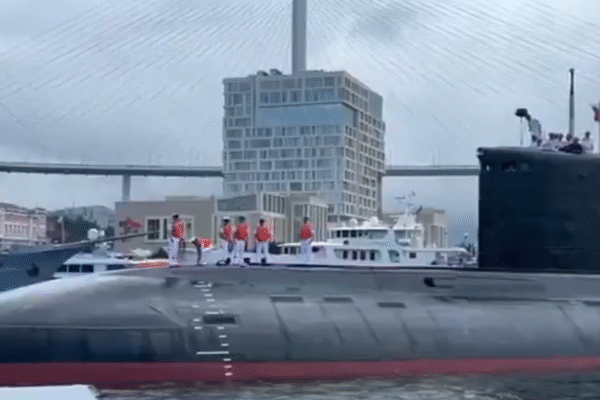 Chinese Submarine Makes First Visit to Russia for Joint Drills