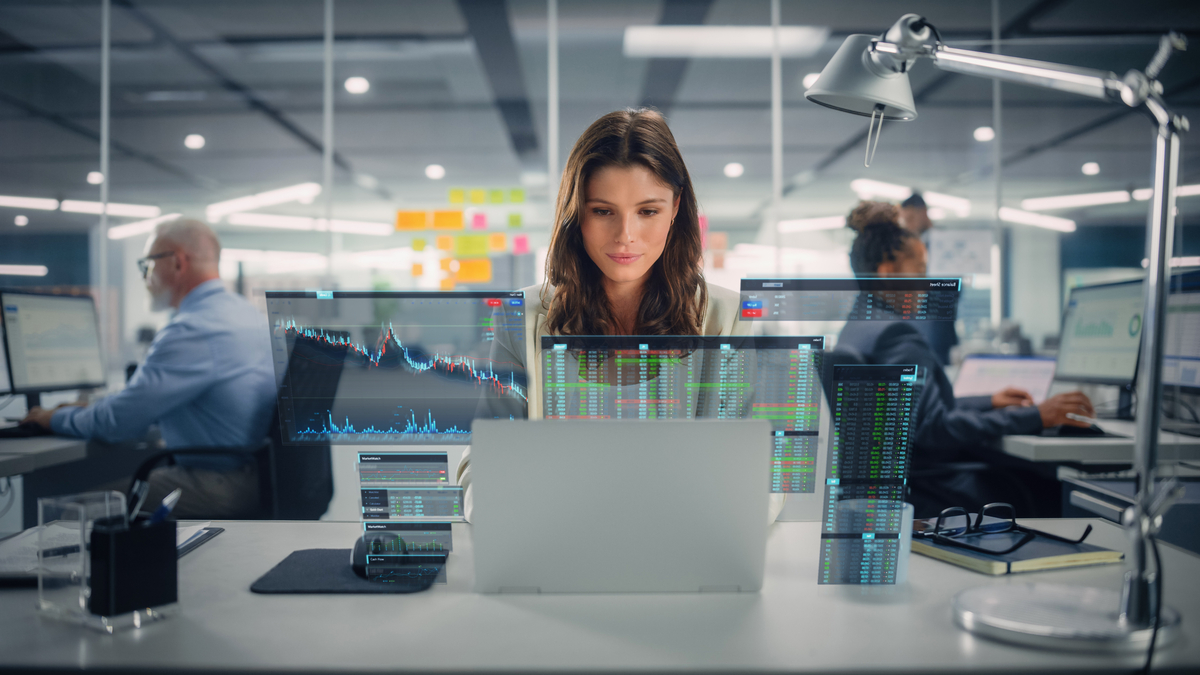 Why Is Wall Street Obsessed With AI (Artificial Intelligence) Leader Palantir?