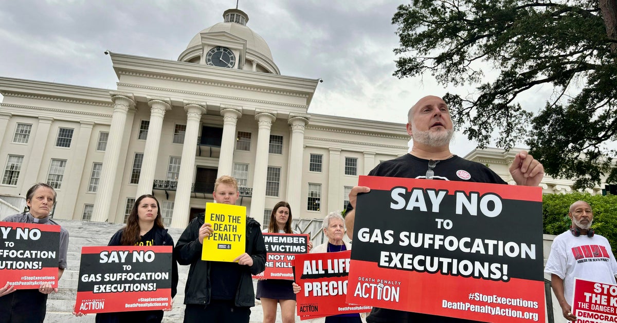 Alabama inmate set to die by nitrogen gas asks for firing squad, hanging to avoid "conscious suffocation"