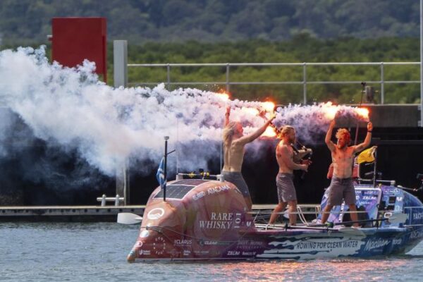 Scottish Maclean brothers row Pacific Ocean in record 139 days